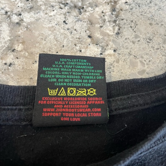 Vintage 2005 Bob Marley Lion T-Shirt - Picture 5 of 5